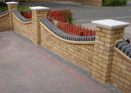 brick-garden-wall-designs-homes-78_9 Vrtni zid od opeke dizajnira kuće