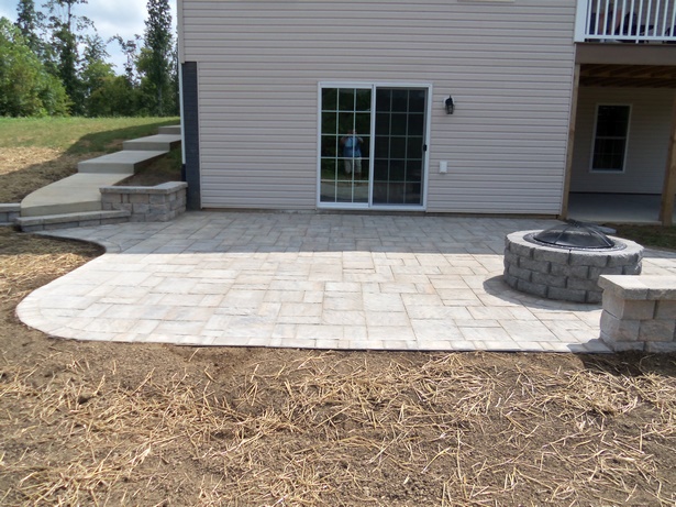 paver-brick-patio-designs-46_10 Vrtne konstrukcije od opločnika i opeke