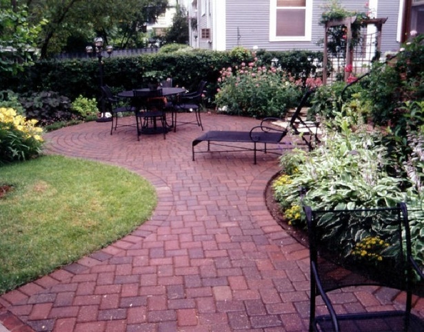 paver-brick-patio-designs-46_11 Vrtne konstrukcije od opločnika i opeke