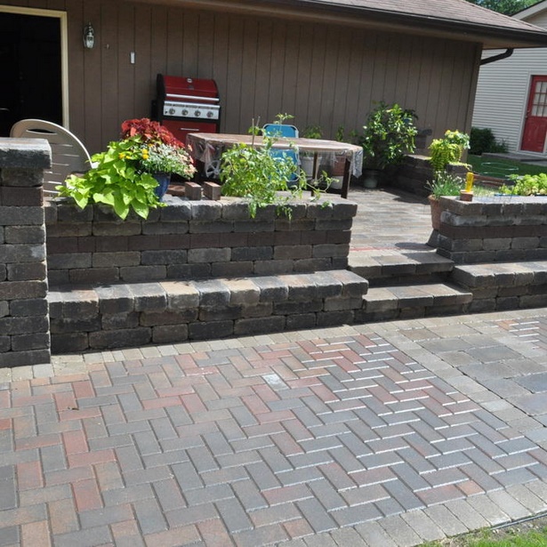 paver-brick-patio-designs-46_17 Vrtne konstrukcije od opločnika i opeke