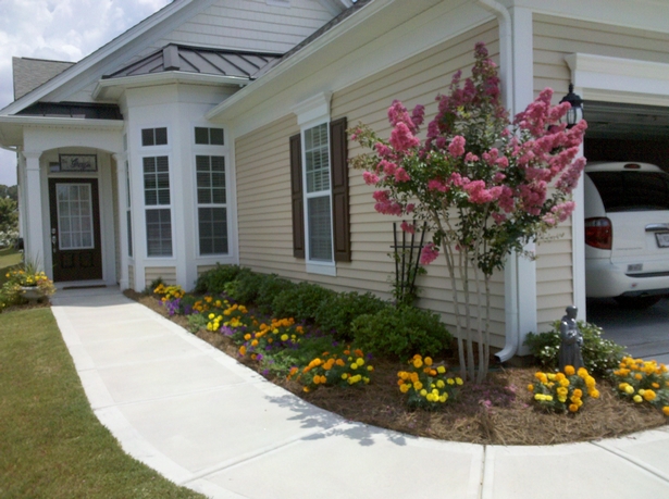 front-door-landscape-designs-37_13 Uređenje ulaznih vrata