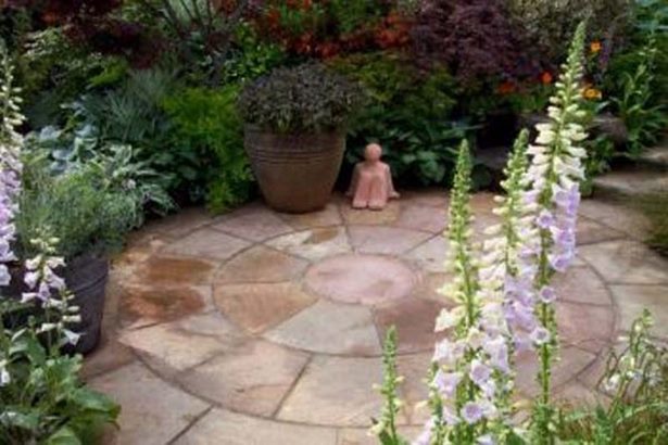 front-yard-patio-designs-27_12 Dizajn dvorišta prednjeg dvorišta