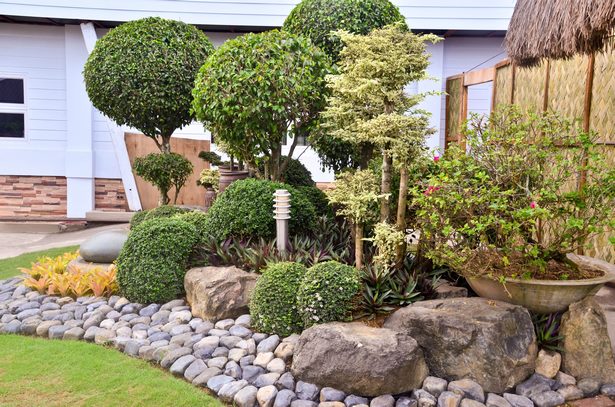 landscaping-ideas-using-big-rocks-66_10 Ideje za uređenje okoliša pomoću velikog kamenja