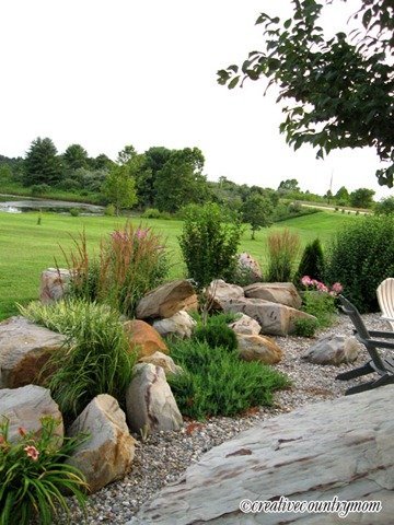 landscaping-ideas-using-big-rocks-66_14 Ideje za uređenje okoliša pomoću velikog kamenja