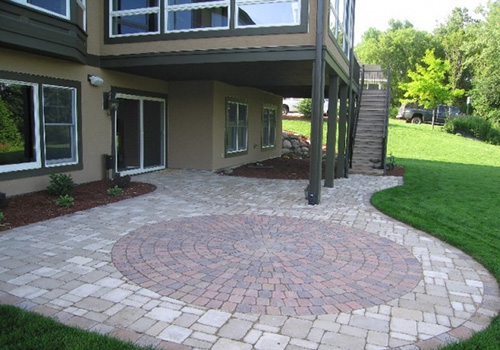 backyard-stone-patio-design-ideas-95_10 Ideje za dizajn dvorišta od kamena u dvorištu