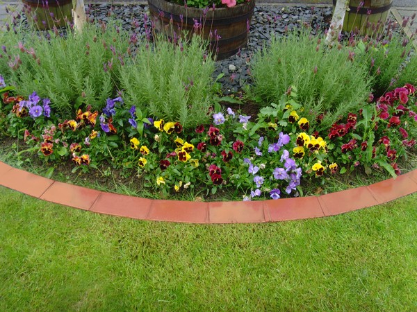 creative-garden-edging-48_7 Kreativni vrtni rubovi