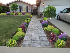 front-yard-low-maintenance-landscaping-ideas-89_3 Ideje za uređenje prednjeg dvorišta s niskim održavanjem