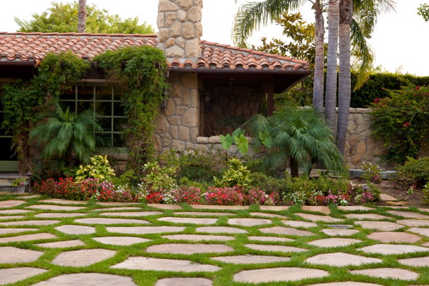 front-yard-low-maintenance-landscaping-ideas-89_7 Ideje za uređenje prednjeg dvorišta s niskim održavanjem
