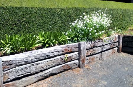 inexpensive-retaining-wall-ideas-71_18 Jeftine ideje za potporne zidove