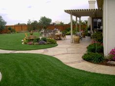 landscape-designs-for-large-backyards-85_18 Uređenje okoliša za velika dvorišta