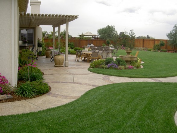 landscape-designs-for-large-backyards-85_20 Uređenje okoliša za velika dvorišta