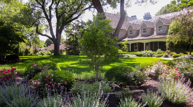 landscape-designs-for-large-backyards-85_9 Uređenje okoliša za velika dvorišta