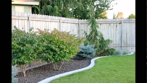 small-decorative-garden-ideas-35_7 Ideje za male ukrasne vrtove