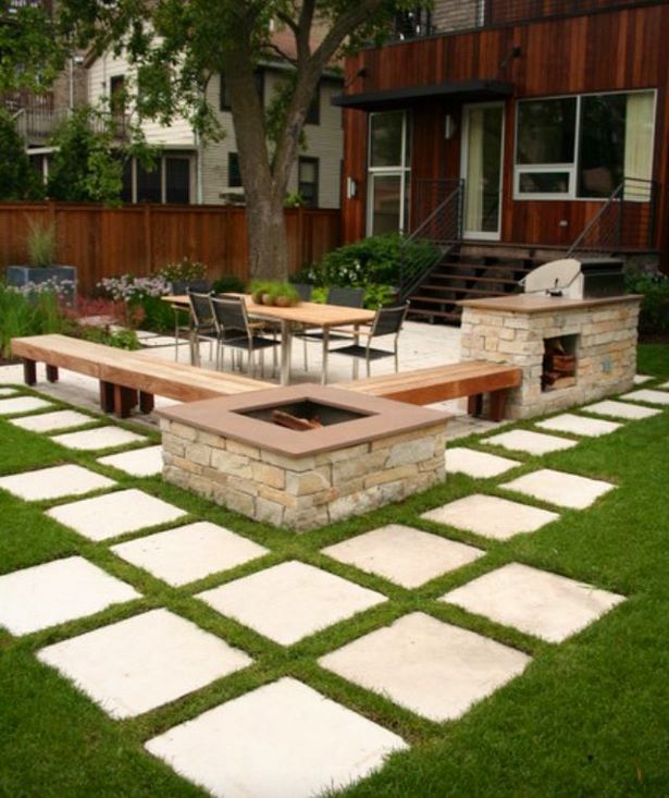 building-a-small-patio-with-pavers-67_3 Izgradnja malog popločanog popločanog dijela