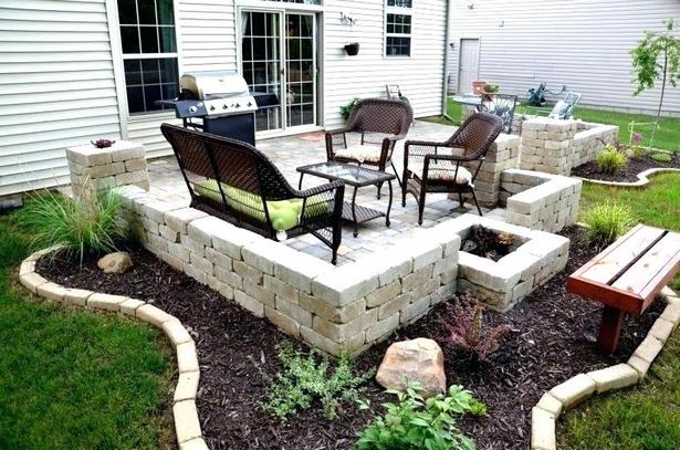 building-a-small-patio-with-pavers-67_5 Izgradnja malog popločanog popločanog dijela