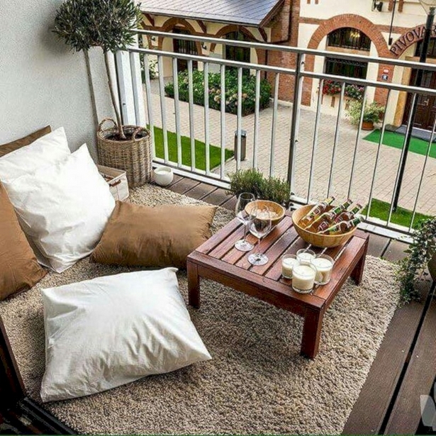 cute-balcony-ideas-25_14 Slatke ideje za balkon