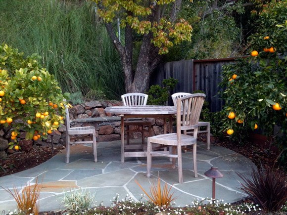 design-ideas-for-small-patio-gardens-60_11 Dizajnerske ideje za male vrtove na terasi