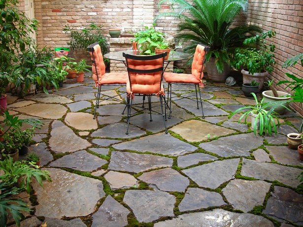 design-ideas-for-small-patio-gardens-60_12 Dizajnerske ideje za male vrtove na terasi