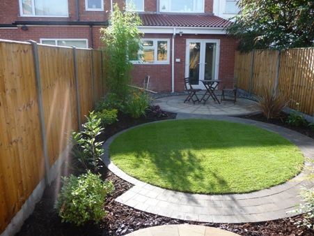 design-ideas-for-small-patio-gardens-60_13 Dizajnerske ideje za male vrtove na terasi
