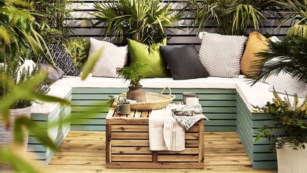 design-ideas-for-small-patio-gardens-60_15 Dizajnerske ideje za male vrtove na terasi