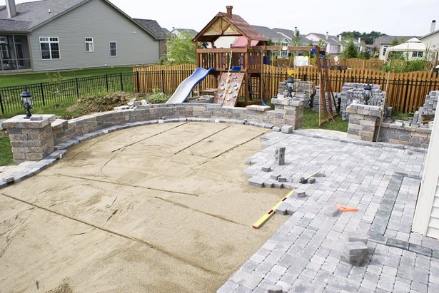 stone-patio-base-preparation-30_6 Priprema podloge za kameni vrt