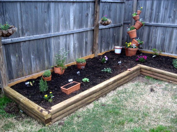 easy-diy-backyard-landscaping-54_13 Jednostavno uređenje dvorišta vlastitim rukama