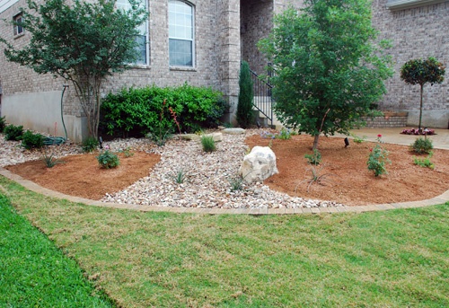 landscaping-ideas-with-rocks-and-mulch-19_7 Ideje za uređenje okoliša s kamenjem i malčem